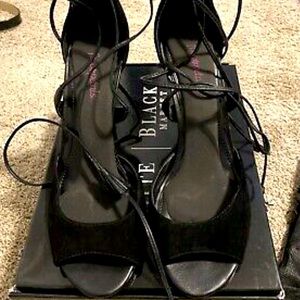 White House Black Market Tiana Heels - Sz 8.5
